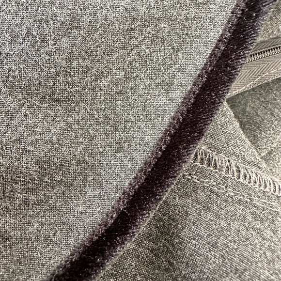 Nanette Lepore Gray Ponte Bell Sleeve Flounce Hem Velvet Trim Dress Size 10 - Picture 13 of 15